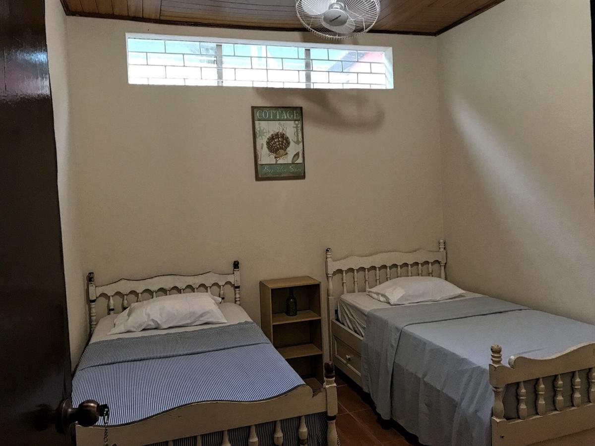 Hostal Augustos San Juan del Sur Εξωτερικό φωτογραφία