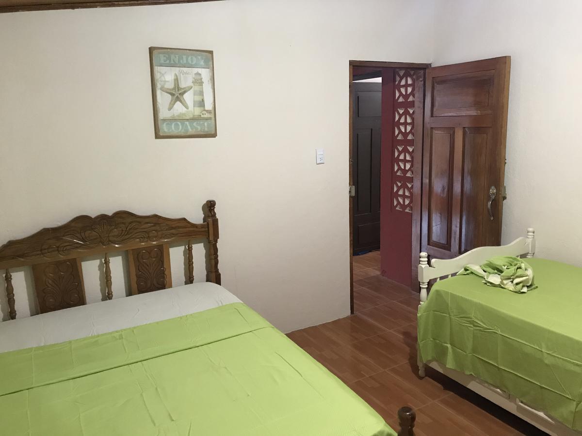 Hostal Augustos San Juan del Sur Εξωτερικό φωτογραφία